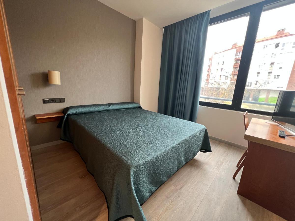 Duque De Wellington Hotel Vitoria-Gasteiz Exterior photo